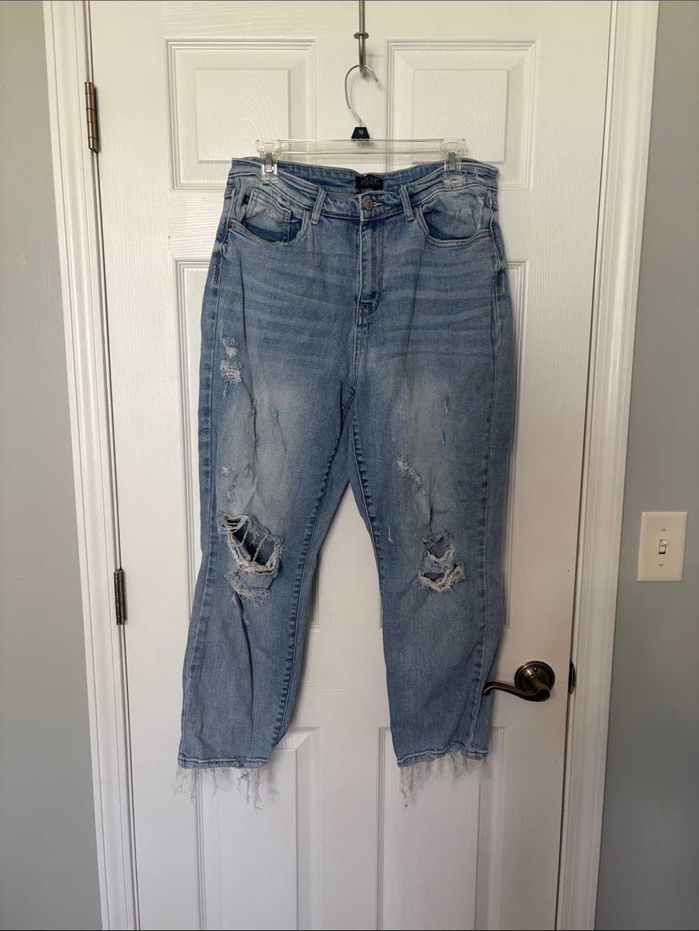 Judy Blue Light Blue Distressed Boyfriend Jeans